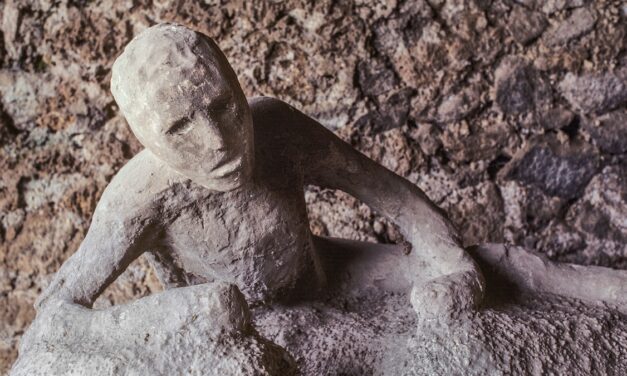 Did anyone survive Pompeii?