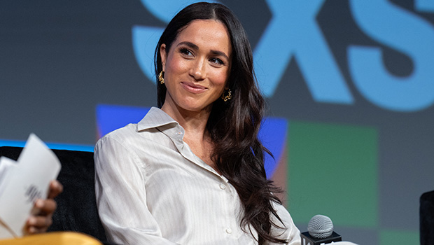 Meghan Markle Reads Books for Kids at Children’s Hospital: Photos