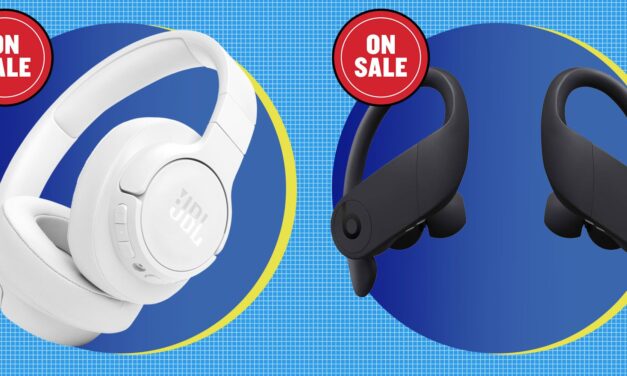 The Best Workout Headphones on Sale: Save up to 55% on Trainer-Tested Gear