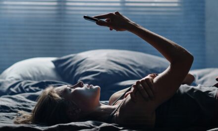 New study shows social media use is tied to nightmares