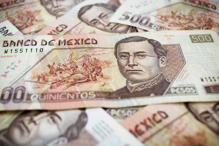 Mexican Peso rises against USD after US PCE inflation falls below estimates