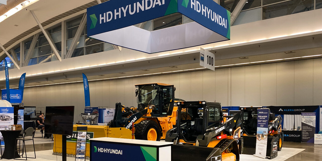 Enhancing Snow Removal Efficiency: Hyundai Loaders with Specialized Snow Plow Attachments