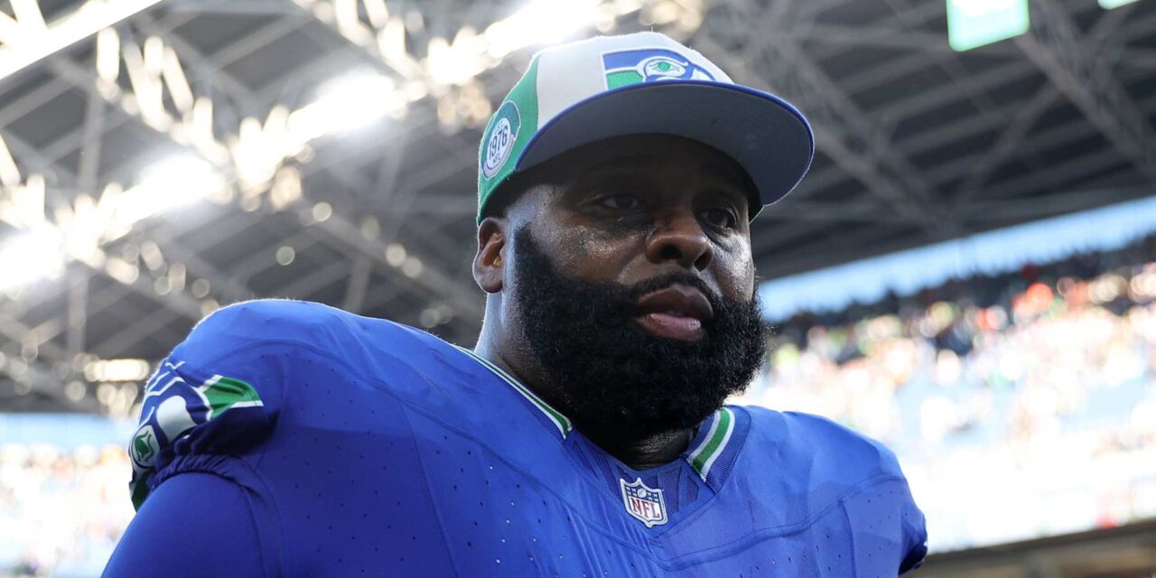 NFL Rumors: Jason Peters Expected to Sign Seahawks Practice Squad Contract