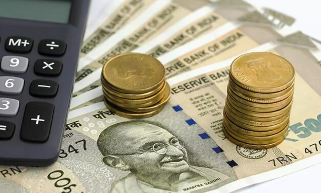 Rupee falls to record low amid outflows from stocks, bonds