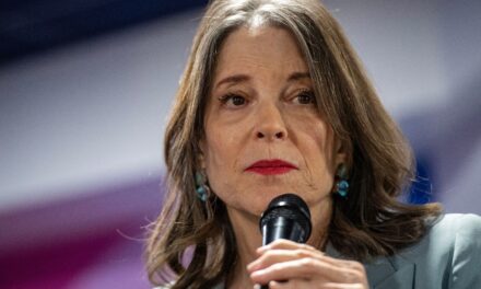 Marianne Williamson Announces Campaign to Lead the Democratic National Committee