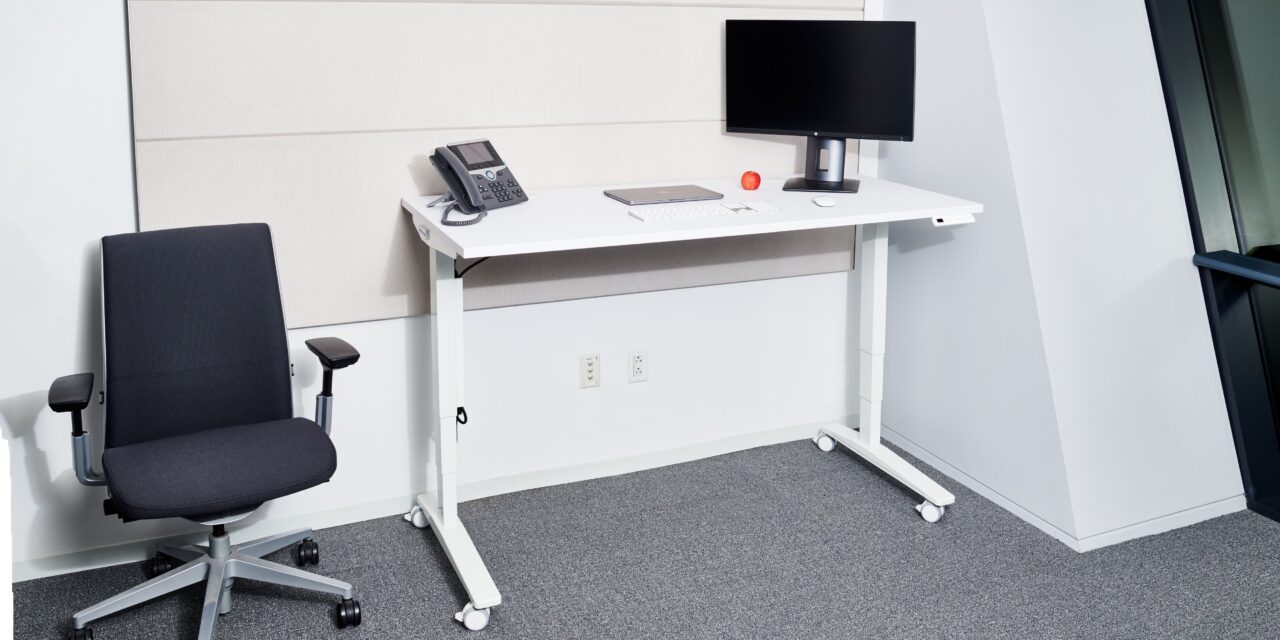 The 7 Best Standing Desks, Reviewed by Editors