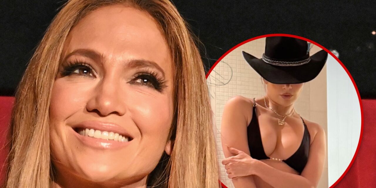 Jennifer Lopez Heats Up Aspen With Sexy New Bikini Picture