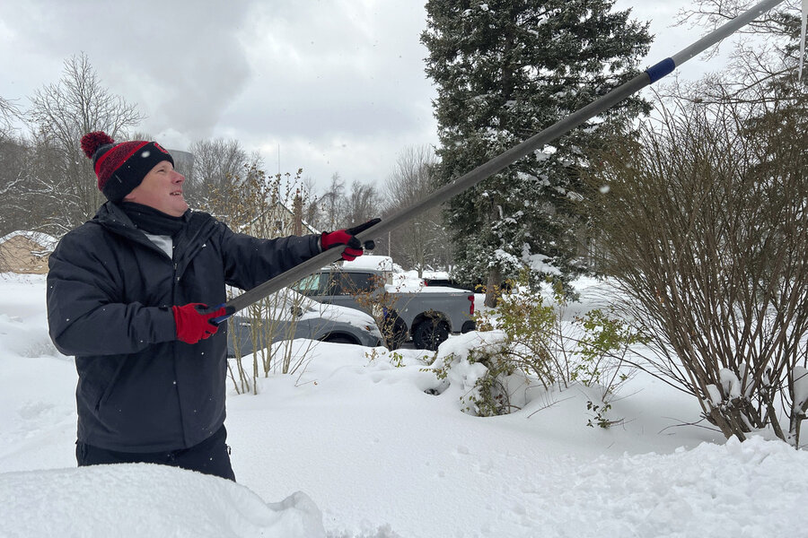 Winter storm to bring snow and freezing rain to much of the US this weekend