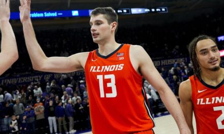 Jakucionis makes tiebreaking basket as No. 22 Illinois edges Washington 81-77