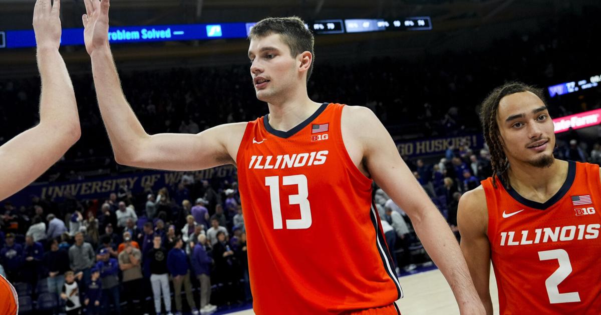 Jakucionis makes tiebreaking basket as No. 22 Illinois edges Washington 81-77